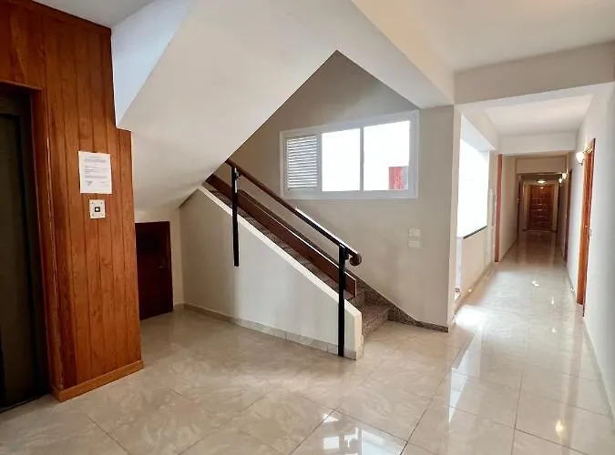 La Gavota לוס כריסטיאנוס